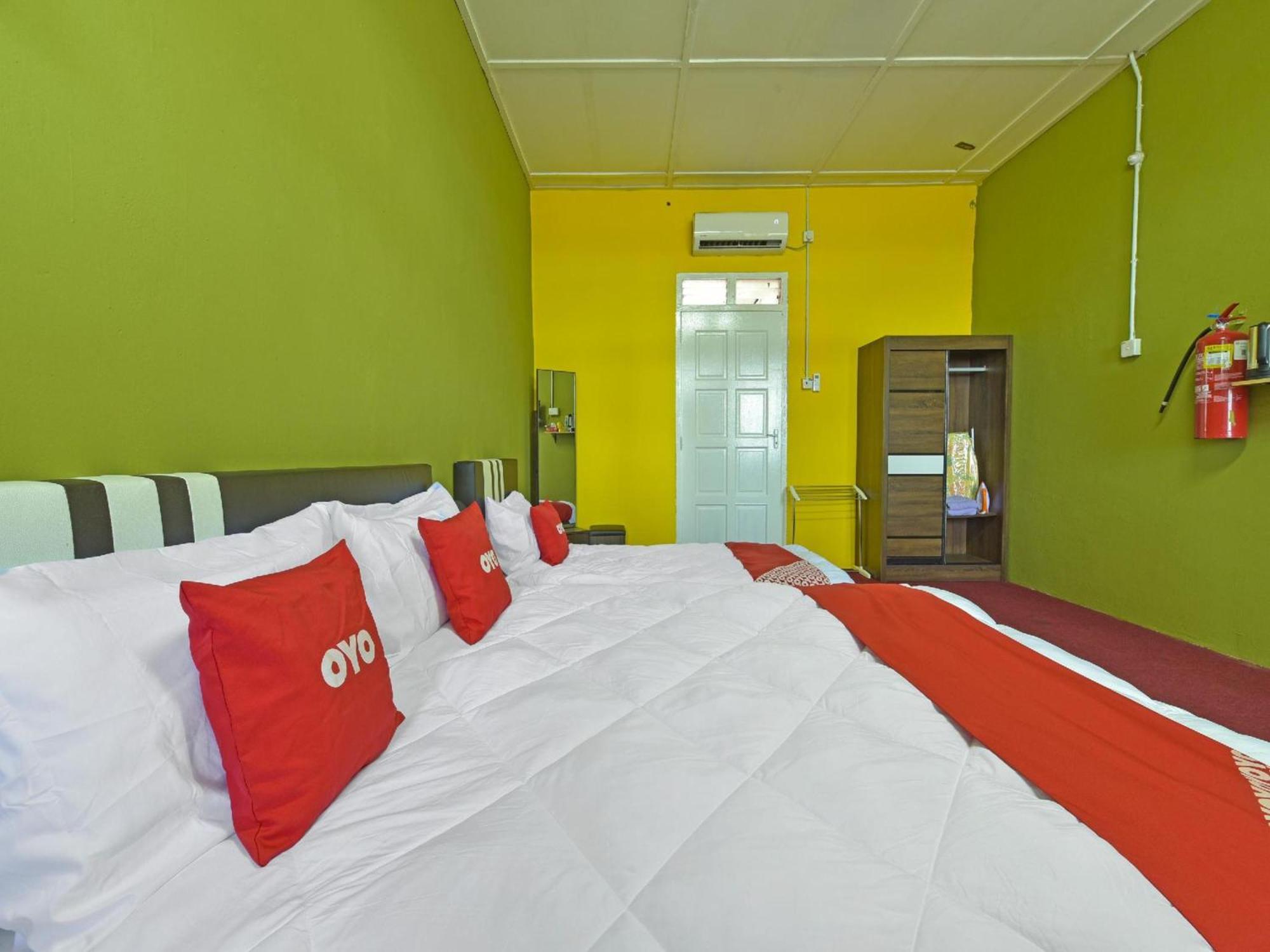 OYO 90103 Bbr Bari Beach Resort Kuala Terengganu Exterior foto