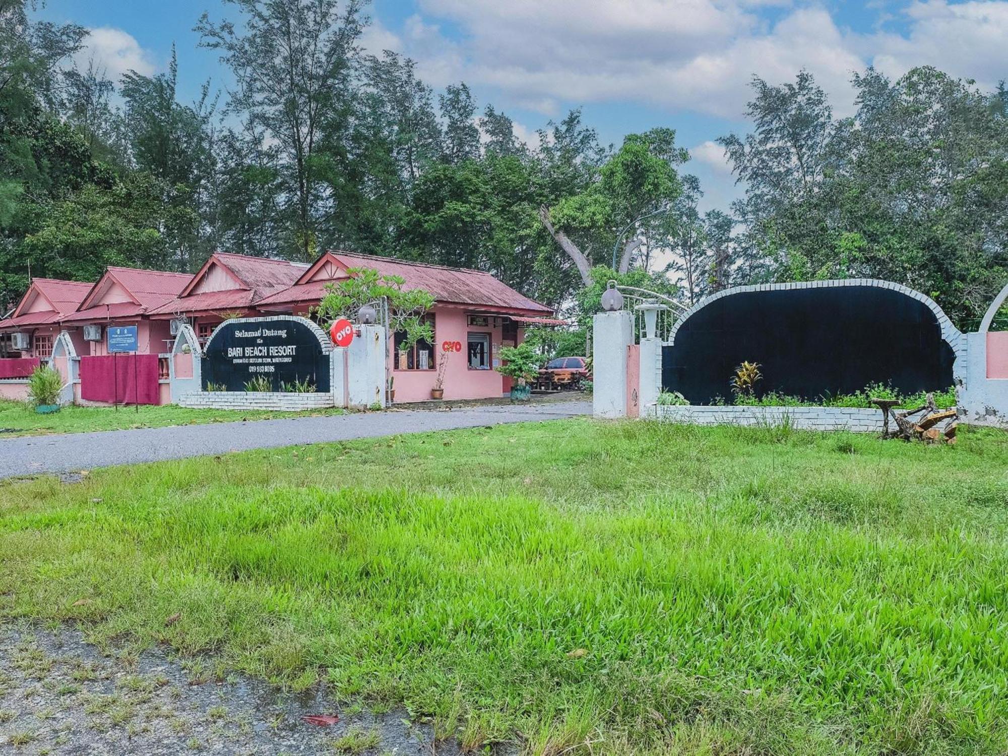 OYO 90103 Bbr Bari Beach Resort Kuala Terengganu Exterior foto